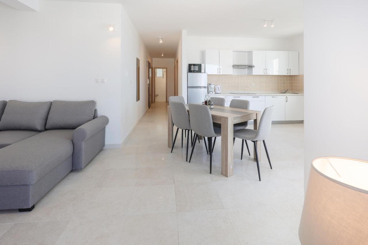 Sea View By Moro Apartamento Malinska Exterior foto