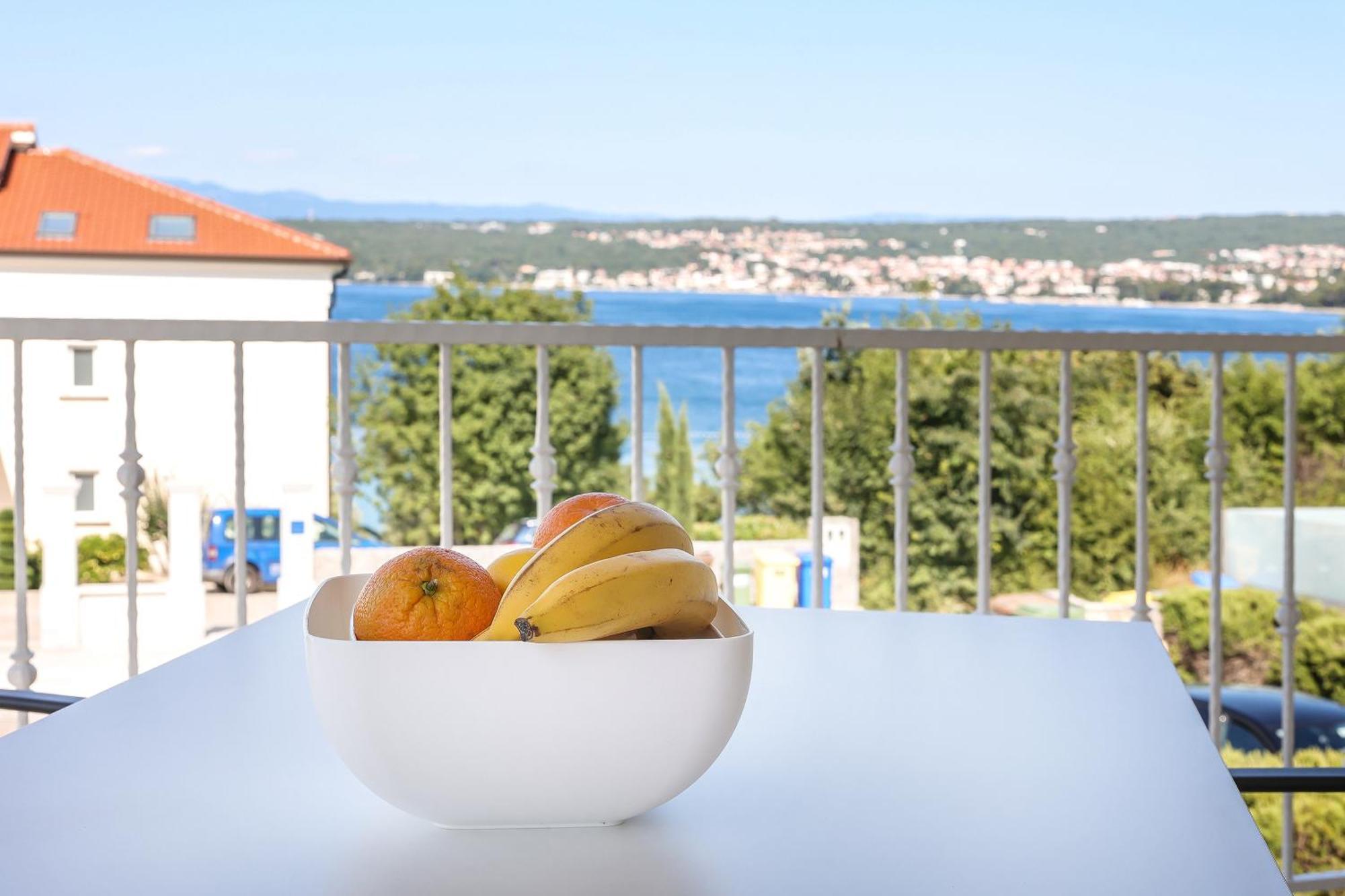 Sea View By Moro Apartamento Malinska Exterior foto
